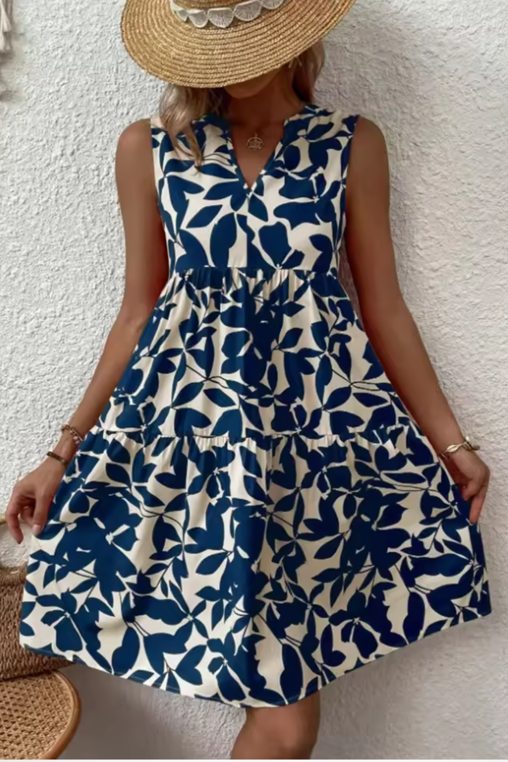 Cordelia | Elegant Tiered V-Neck Midi Dress