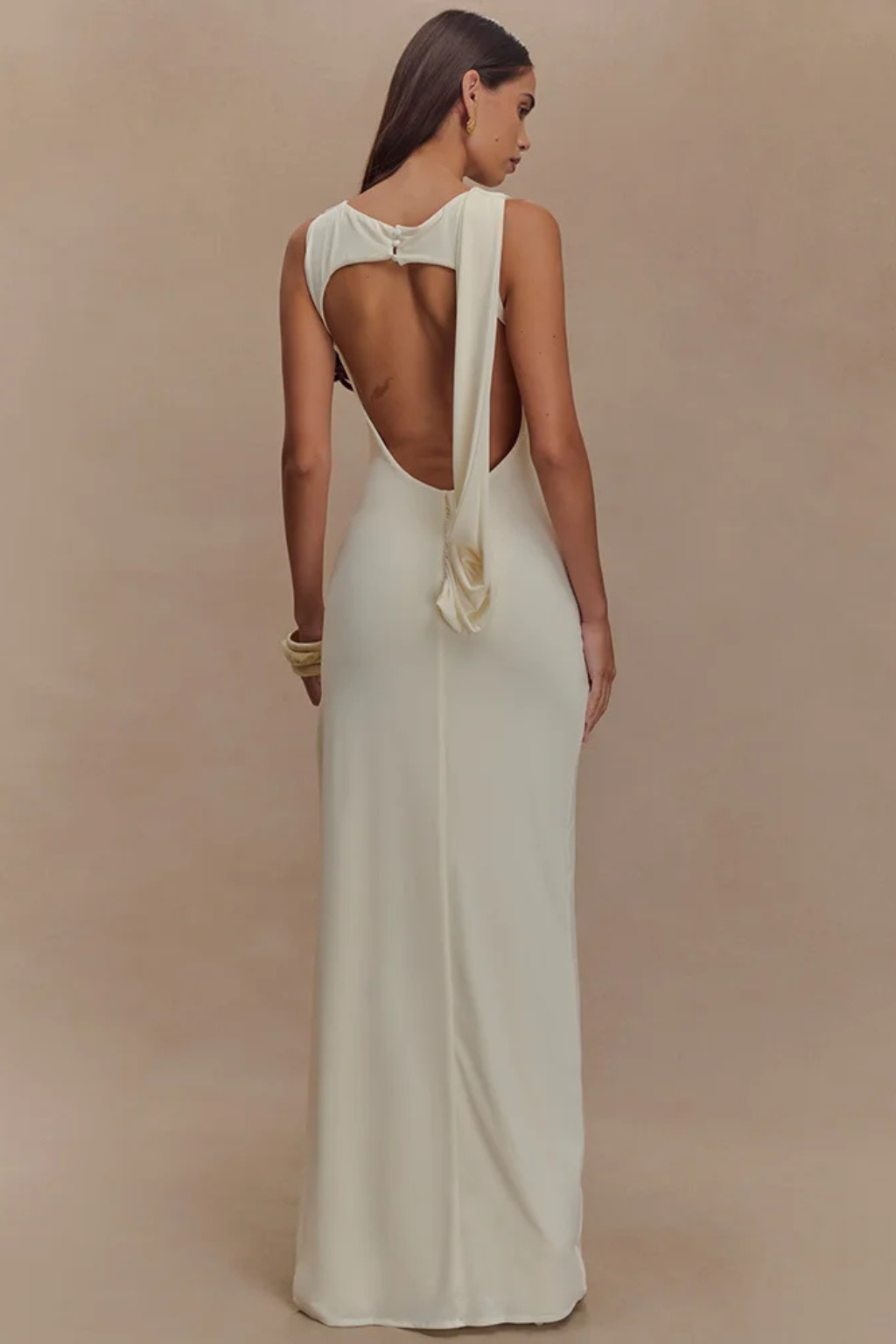 Luneth | Elegant Ruched Backless Maxi Dress