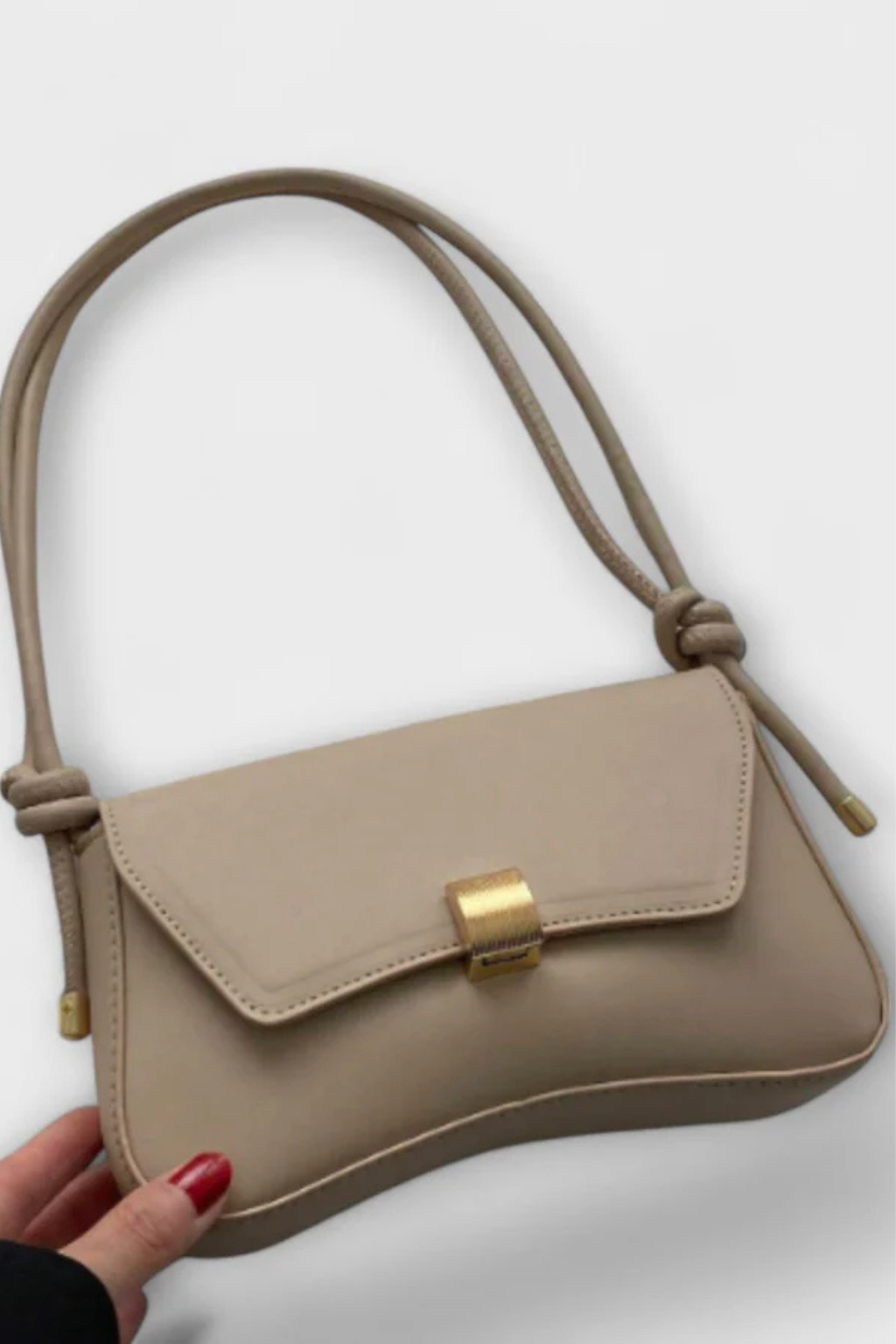 Isabelle | Elegant Flap Shoulder Bag with Gold Clasp