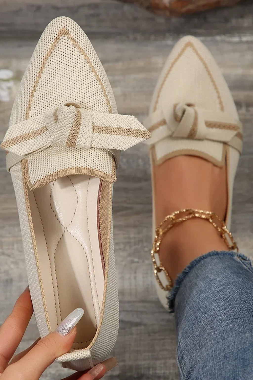 Evangeline | Elegant Pointed Toe Knit Bow Ballet Flats