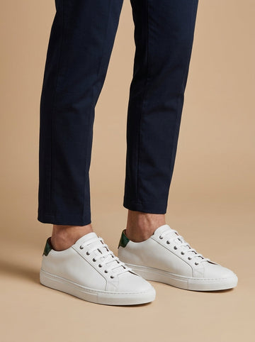 Men’s Casual White Sneakers with Contrast Heel – Minimal Lace-Up