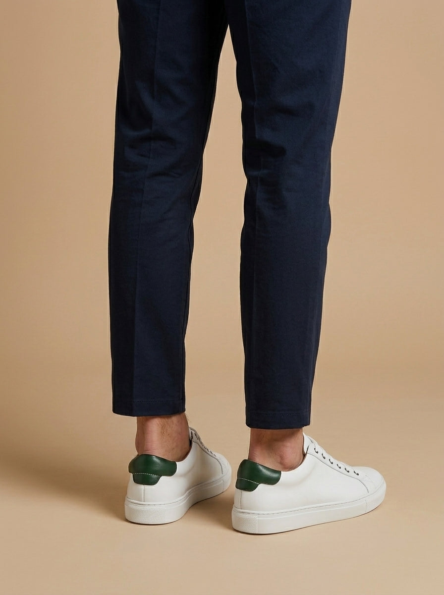 Men’s Casual White Sneakers with Contrast Heel – Minimal Lace-Up