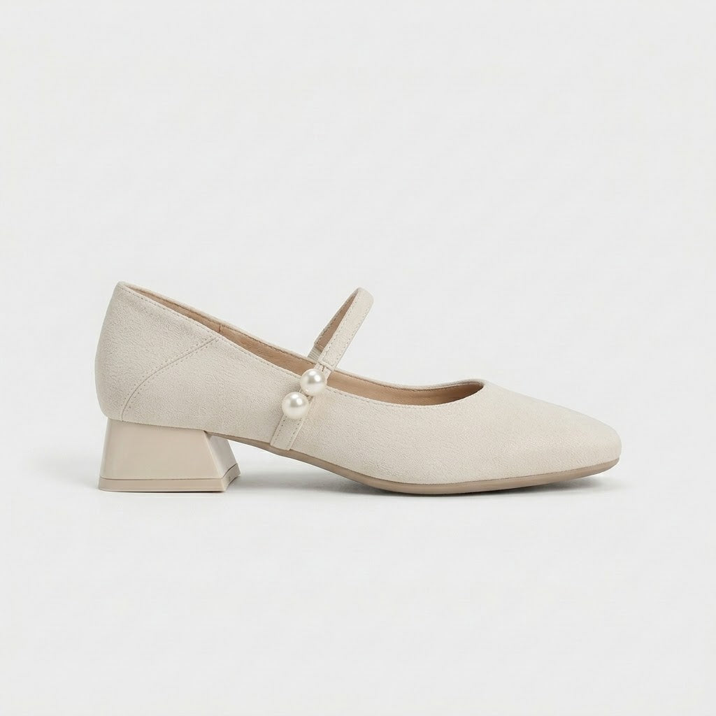 Women's Mary Jane Heels - Square Toe - Low Block Heel - Buckle Strap