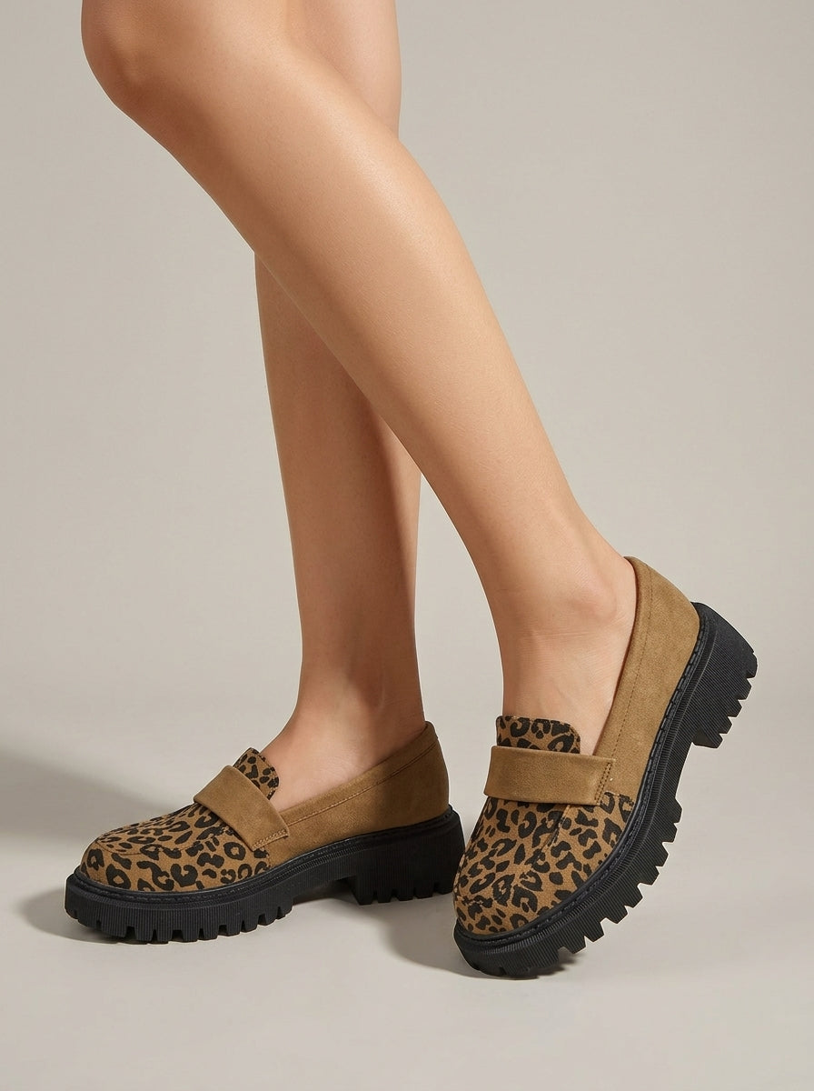 Women's Platform Loafers Leopard Print - Elastic Strap - Lug Sole