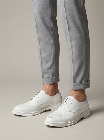 Men's White Brogue Oxford Shoes - Lace-Up Wingtip Derby Low Heel Sole