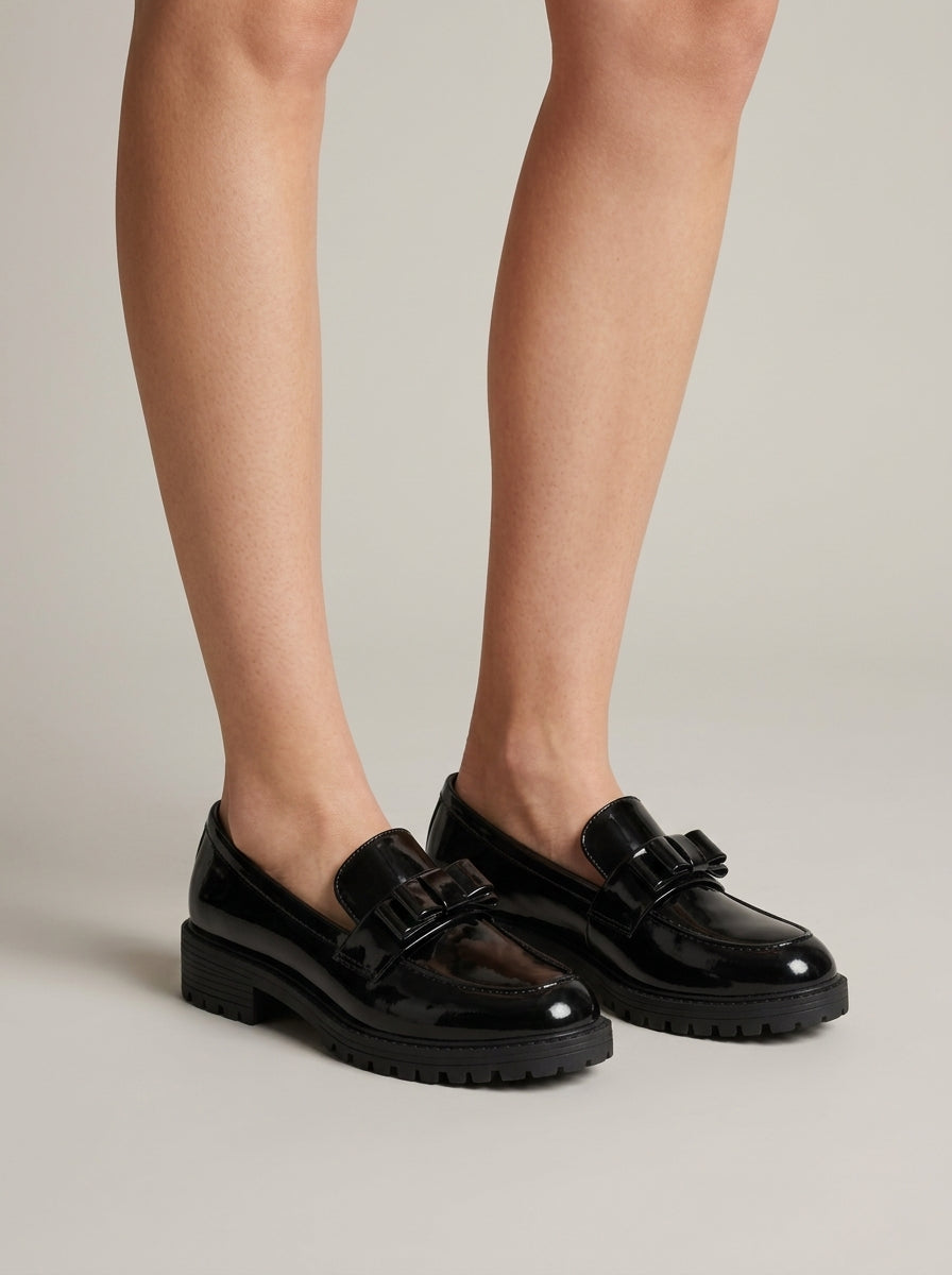 Women's Loafers Round Toe Bow Detail Slip-On Low Heel Lug Sole