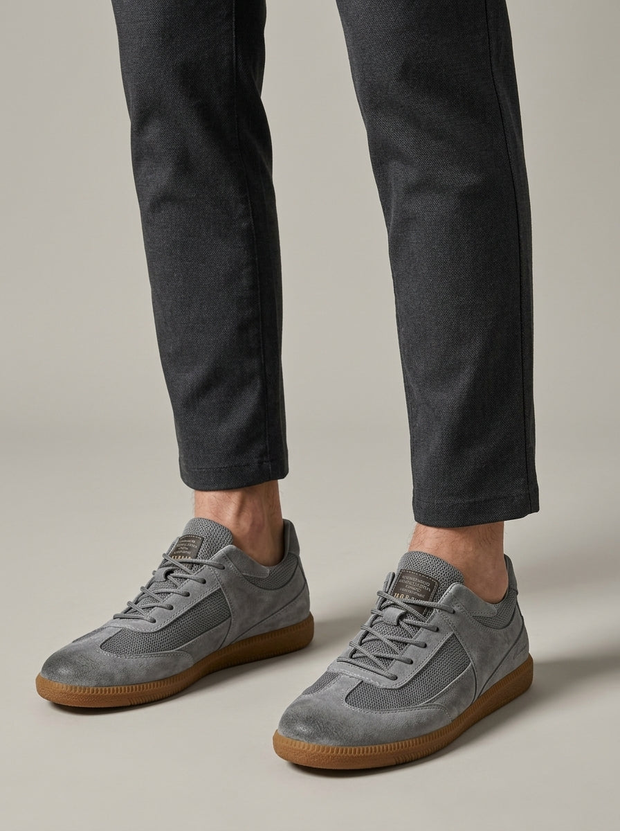 Men's Low Top Sneakers - Round Toe Lace-Up Shoes with Mesh Panels