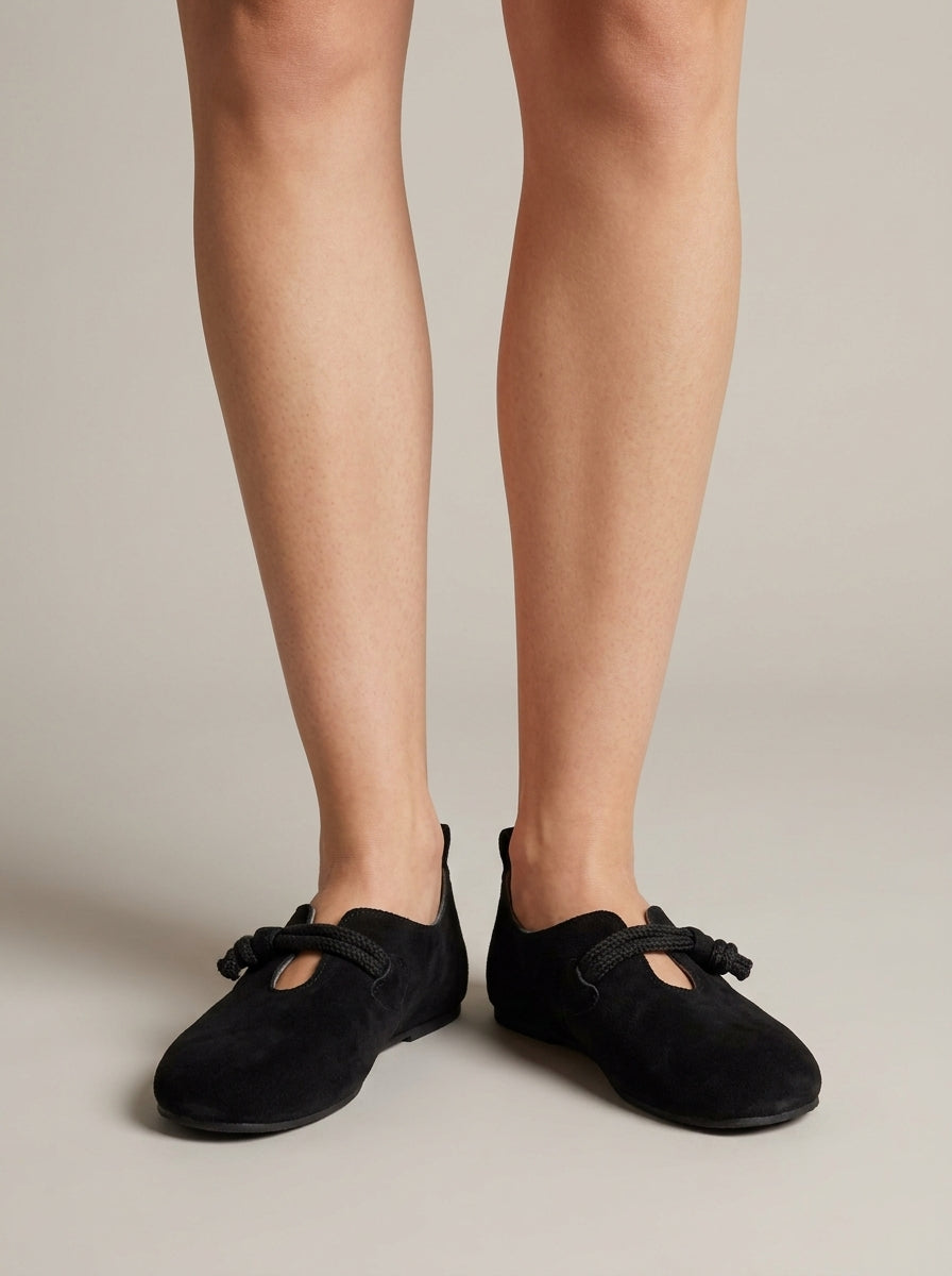 Women's Flats - Round Toe - Rope Tie Closure - Low Heel