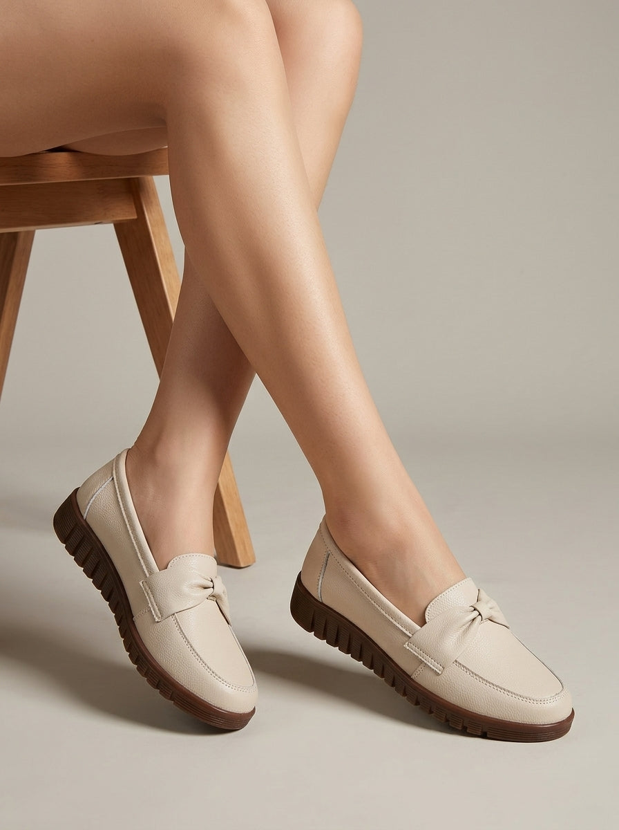 Women’s Flat Slip-On Loafers with Bow Knot Detail, Round Toe and Lug Sole