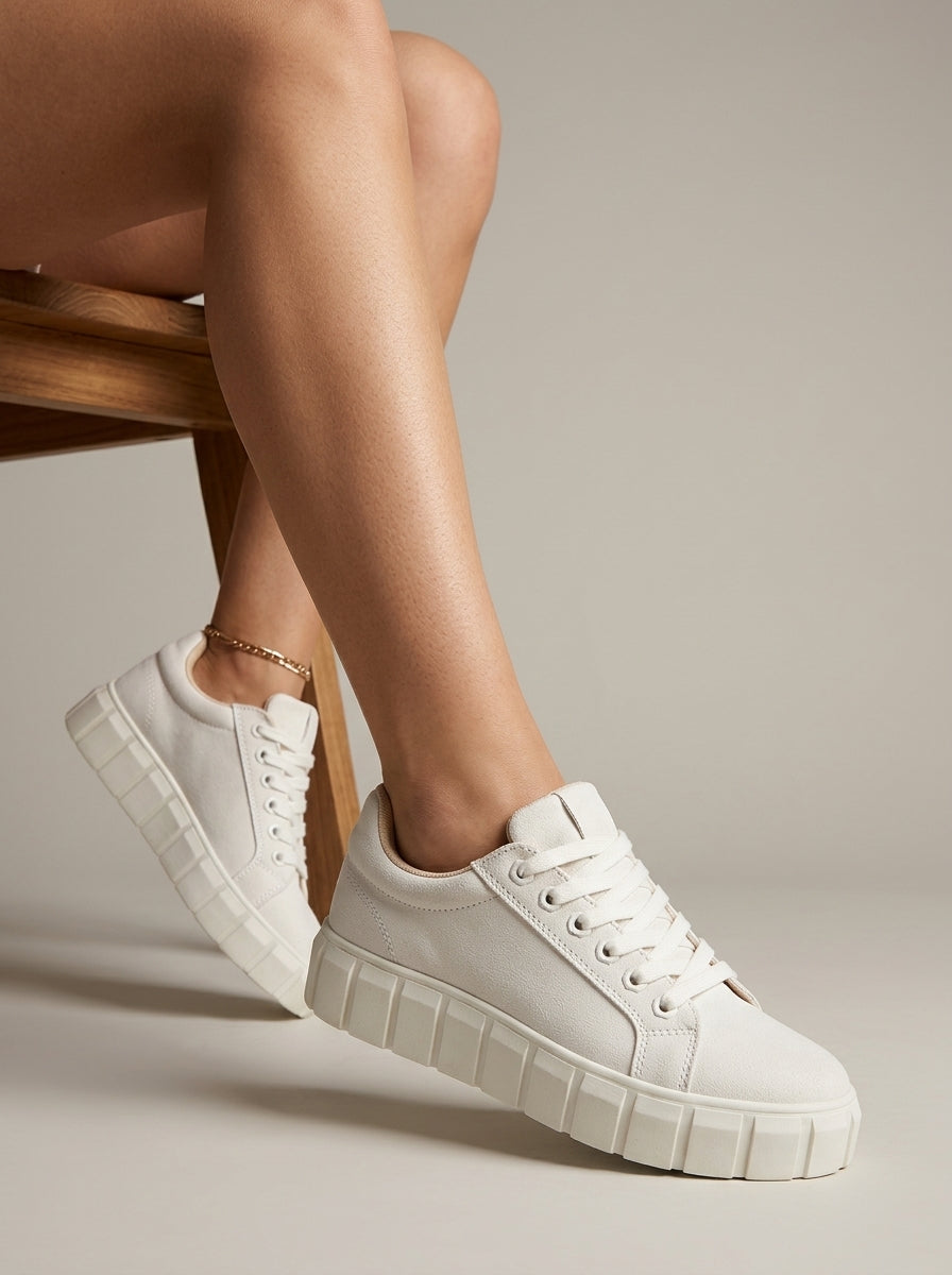 Women's Platform Sneakers Low-Top Lace-Up Canvas Chunky Sole