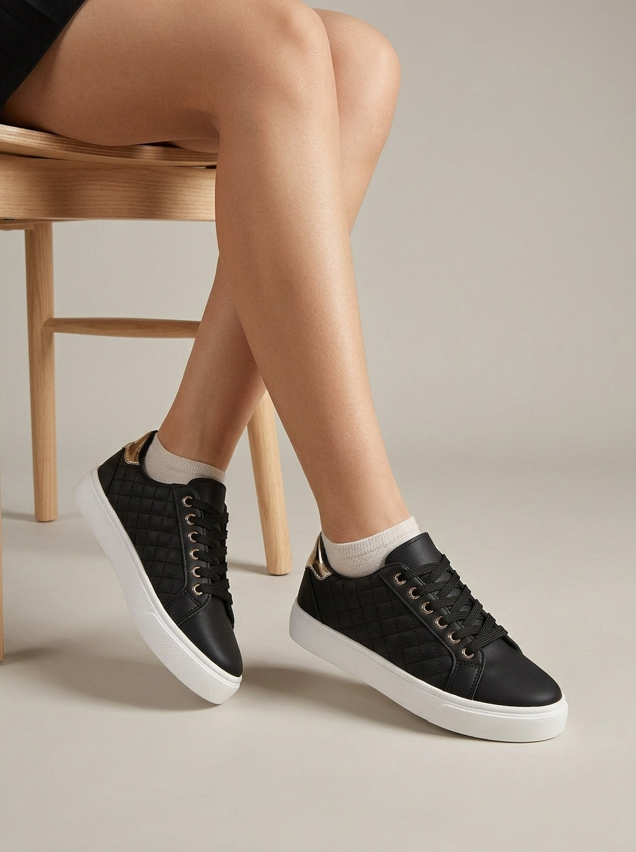 Women's Sneakers Platform Quilted Low-Top Lace-Up Round Toe
