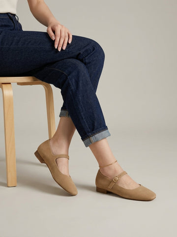 Women's Mary Jane Ballet Flats – Suede Round Toe with Single Strap and Gold-Tone Buckle