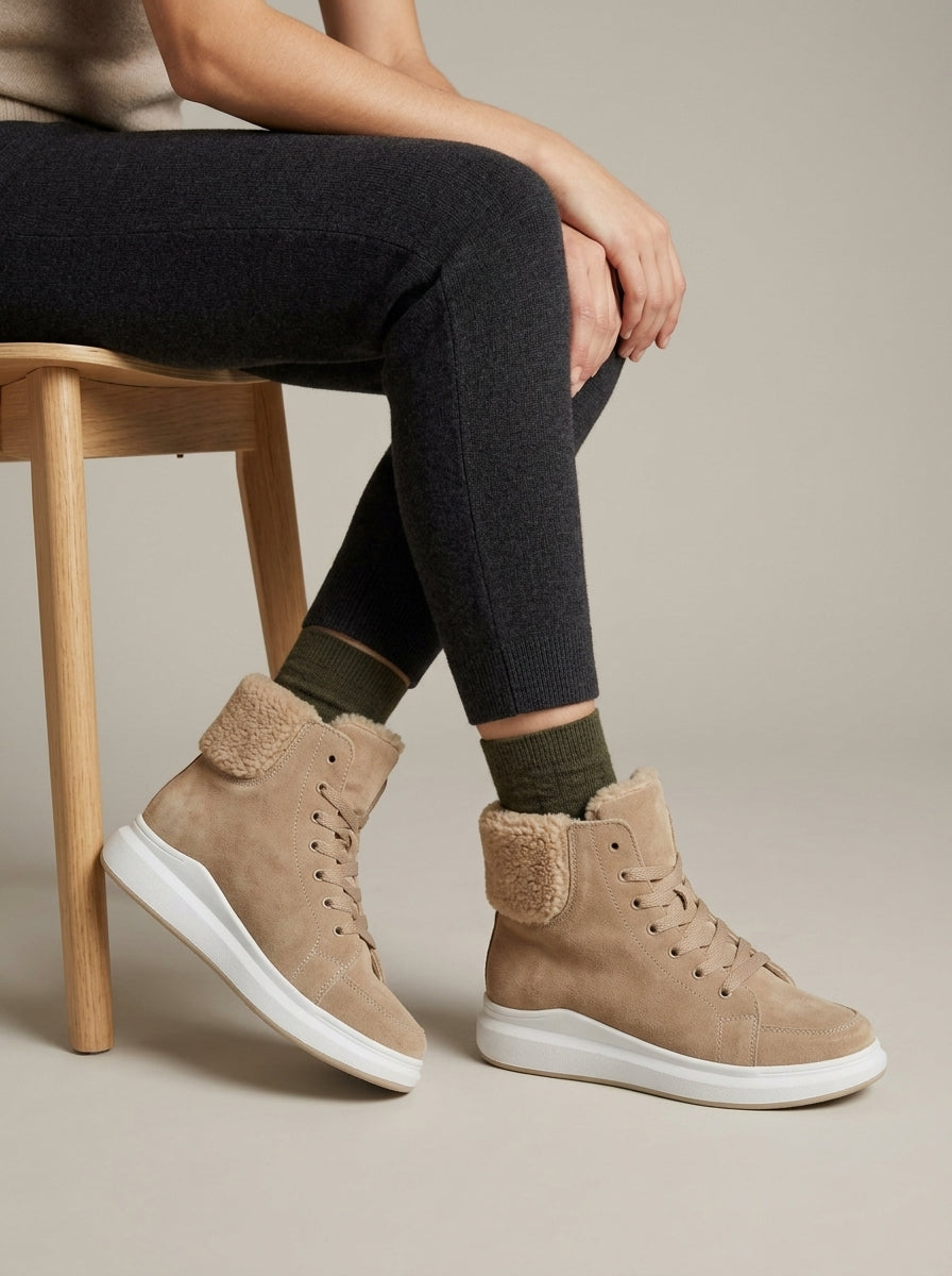 Women's Lace-Up Ankle Boots with Plush Lined Collar and Thick Sole