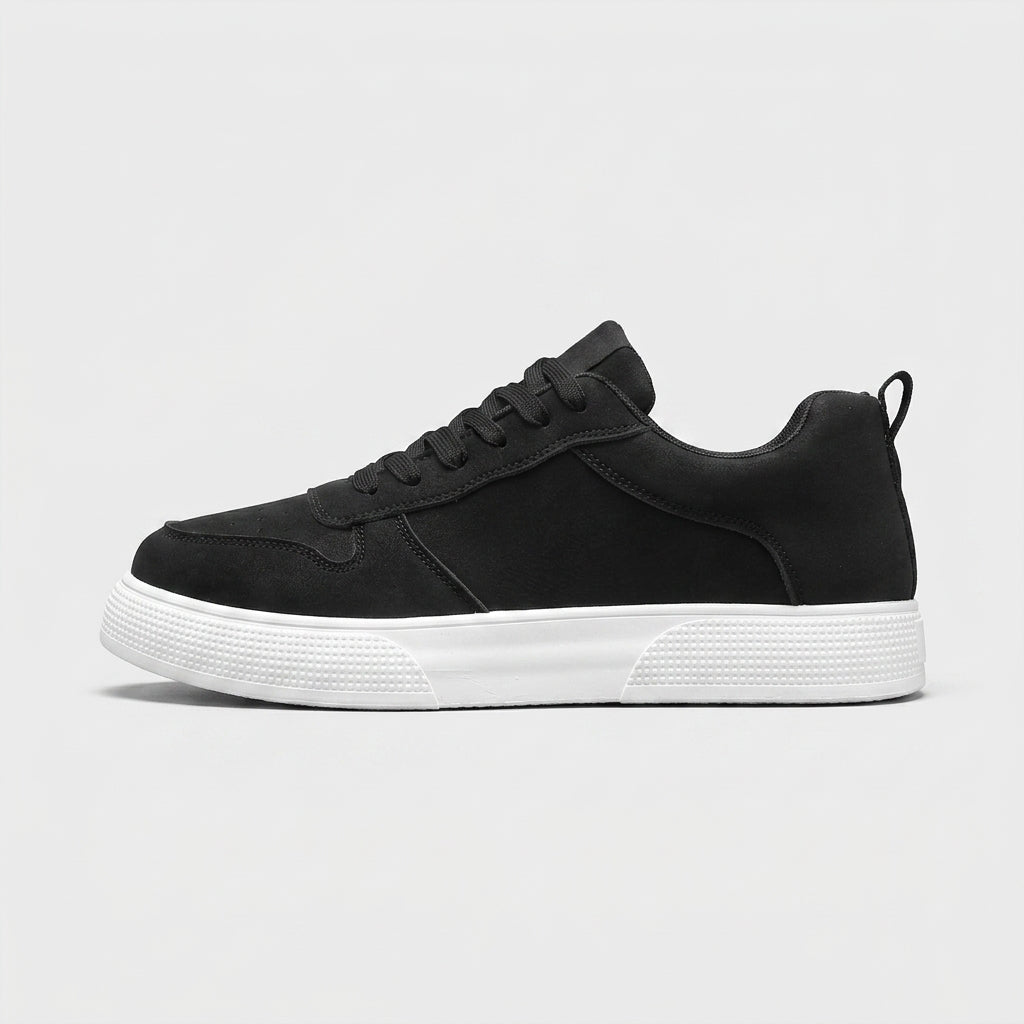 Men's Sneakers Low-Top Lace-Up Platform Sole Perforated Toe