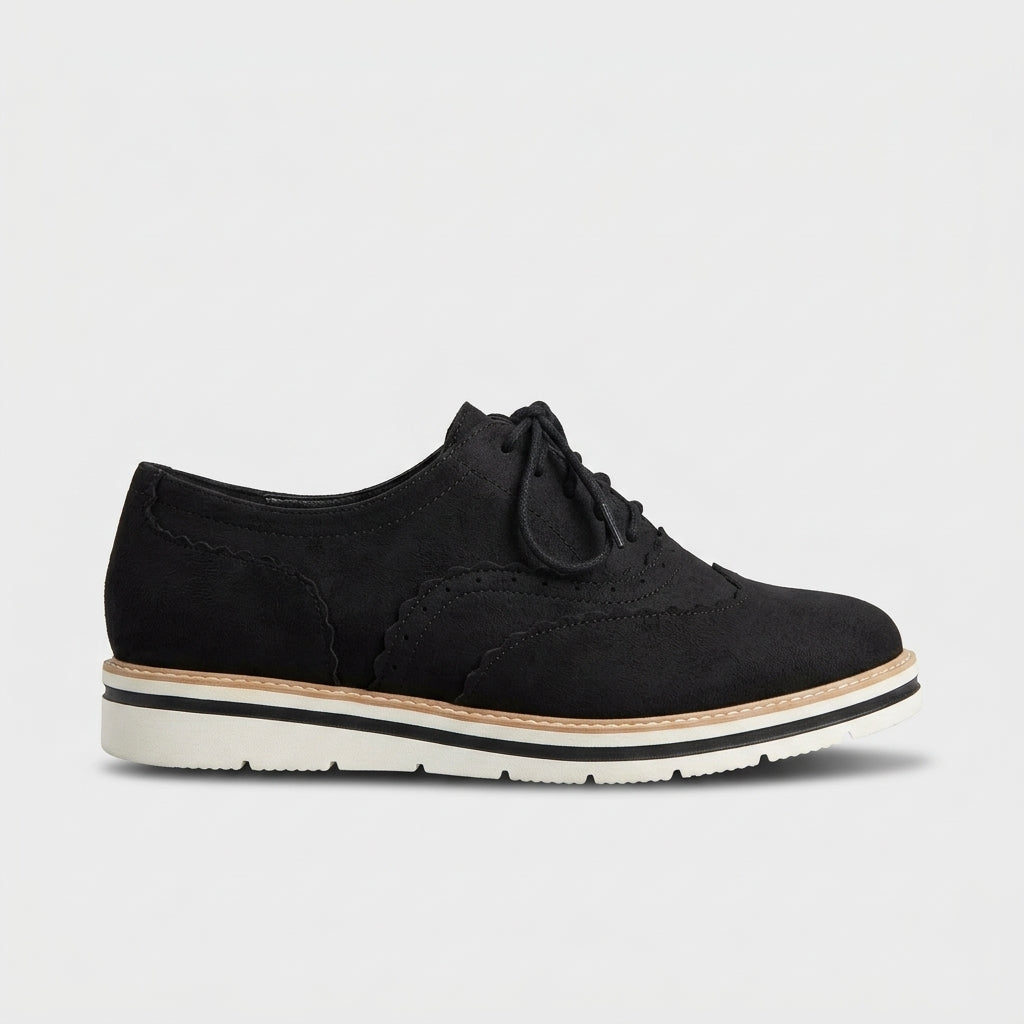 Women's Oxford Flats - Round Toe - Lace-Up - Brogue Perforations