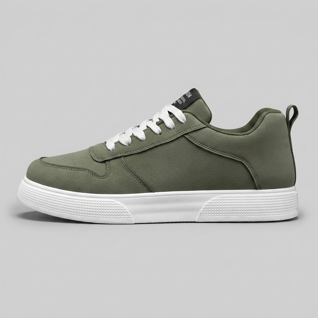 Men's Sneakers Low-Top Lace-Up Platform Sole Perforated Toe