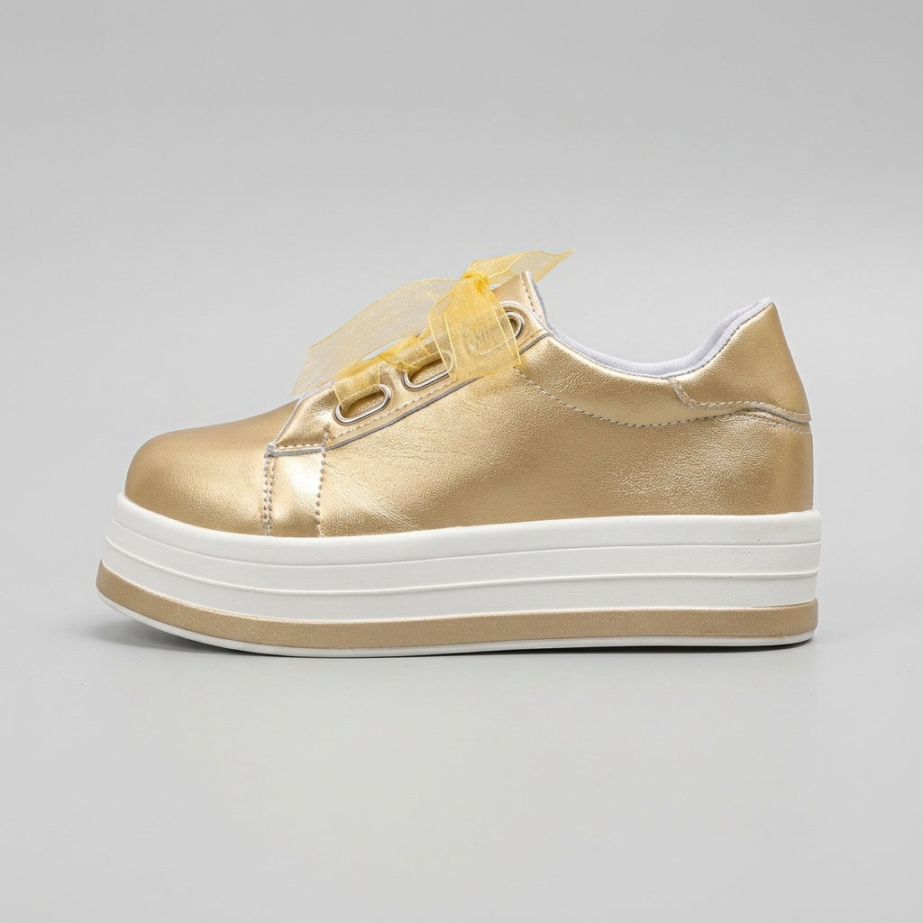 Women's Platform Sneakers Low-Top Lace-Up Metallic Upper