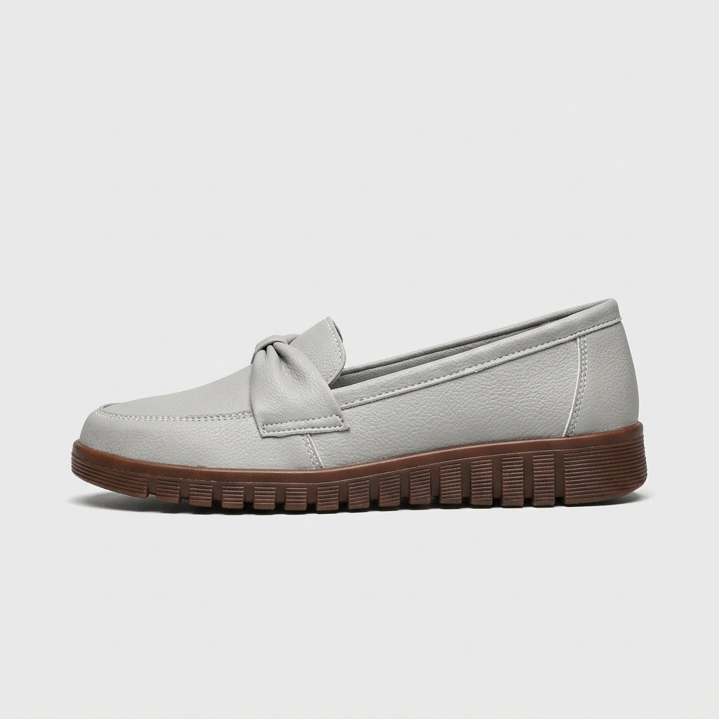 Women’s Flat Slip-On Loafers with Bow Knot Detail, Round Toe and Lug Sole