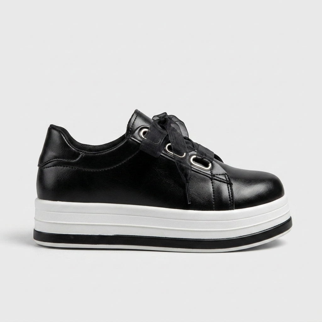 Women's Platform Sneakers Low-Top Lace-Up Metallic Upper